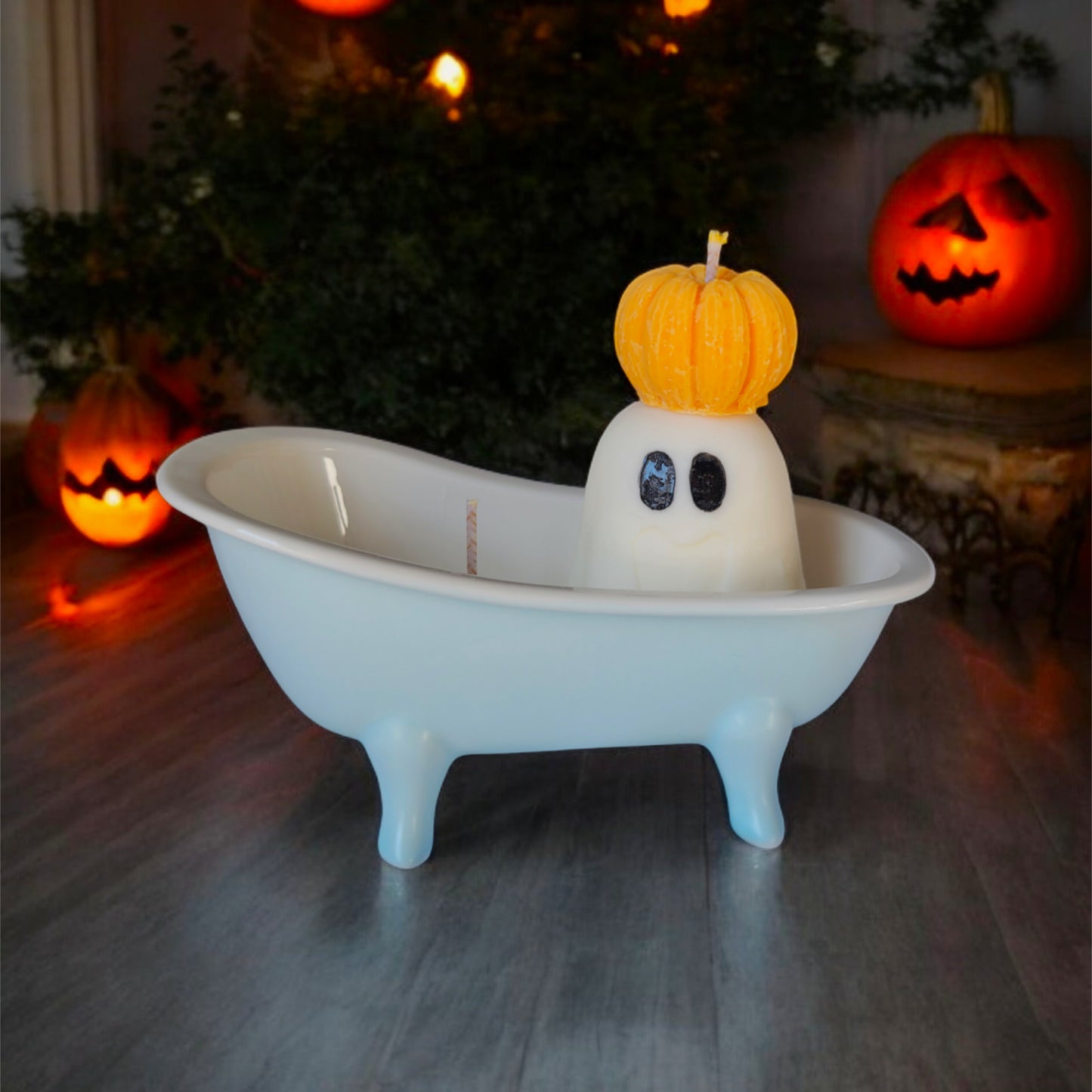 Ghost In A Tub